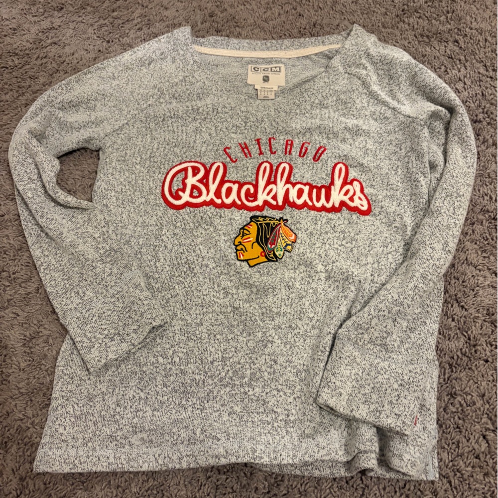 CCM‎ Gray Chicago Blackhawks Long Sleeve Tee